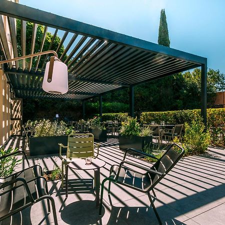 Escale Oceania Aix-En-Provence Hotell Eksteriør bilde