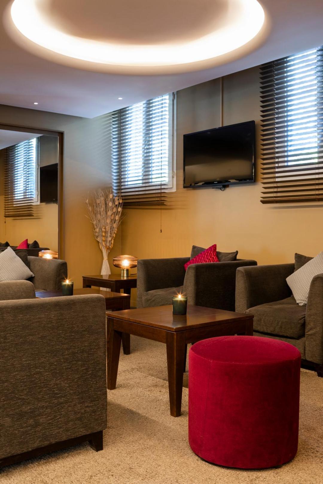 Escale Oceania Aix-En-Provence Hotell Eksteriør bilde
