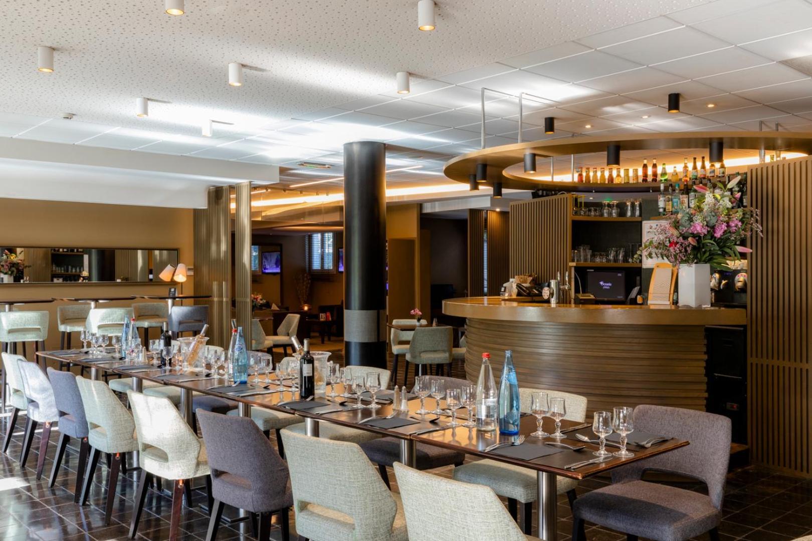 Escale Oceania Aix-En-Provence Hotell Eksteriør bilde