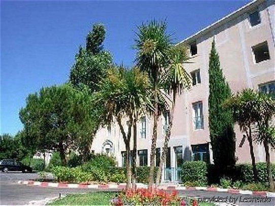 Escale Oceania Aix-En-Provence Hotell Eksteriør bilde