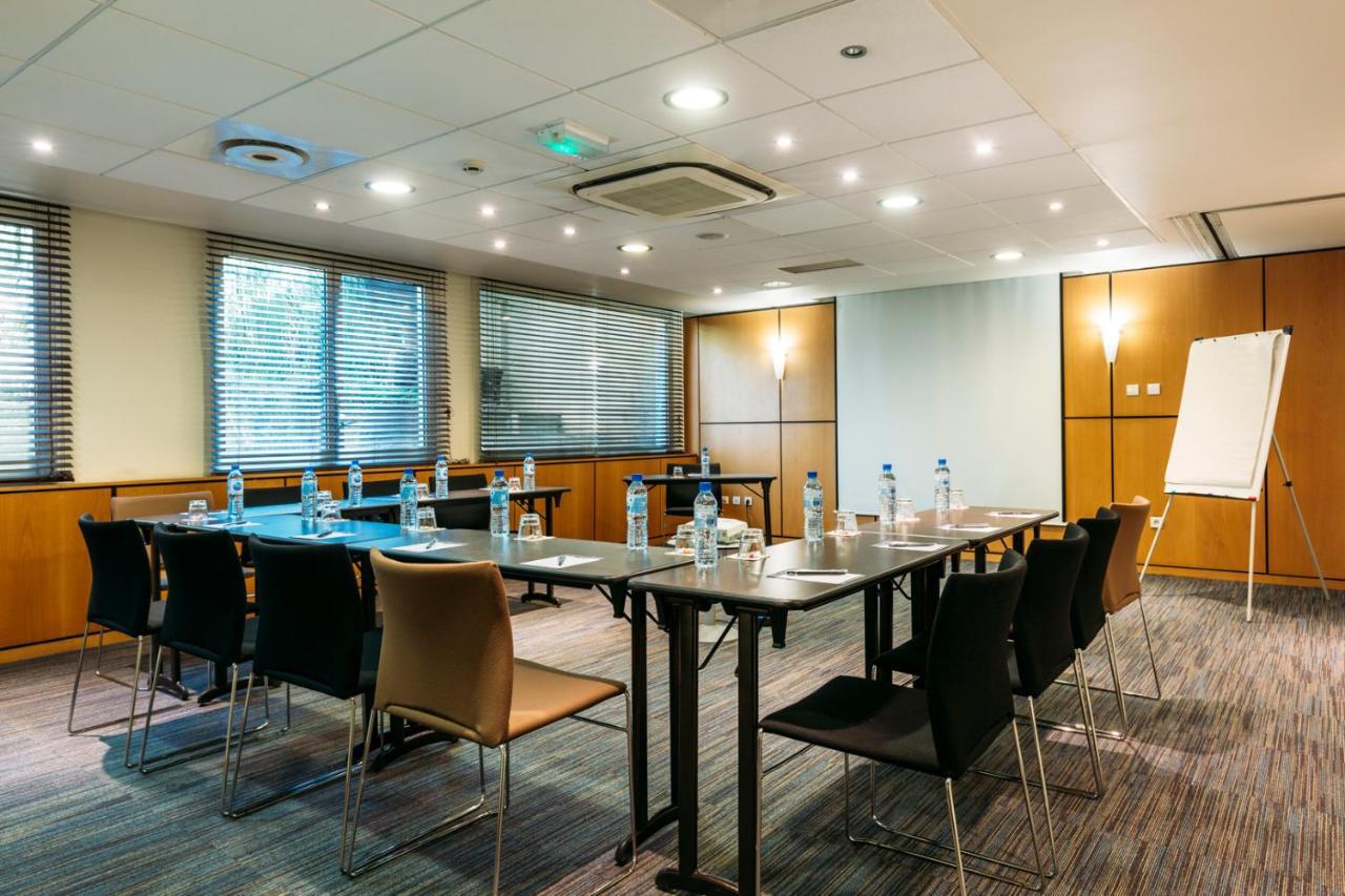 Escale Oceania Aix-En-Provence Hotell Eksteriør bilde